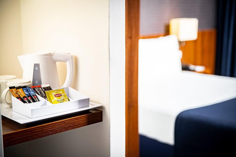 Holiday Inn Express Amsterdam - Schiphol, an IHG Hotel — 9