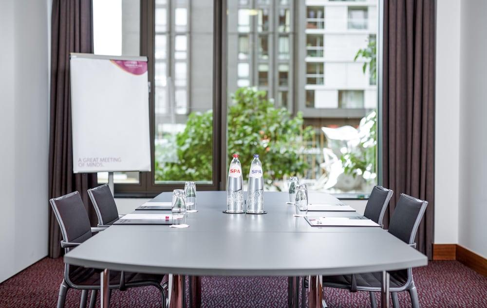 Crowne Plaza Amsterdam South, an IHG Hotel — 7