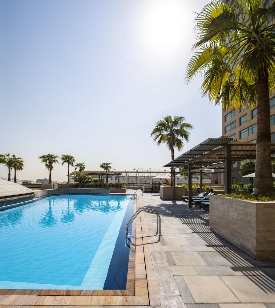Swissotel Al Ghurair — 3