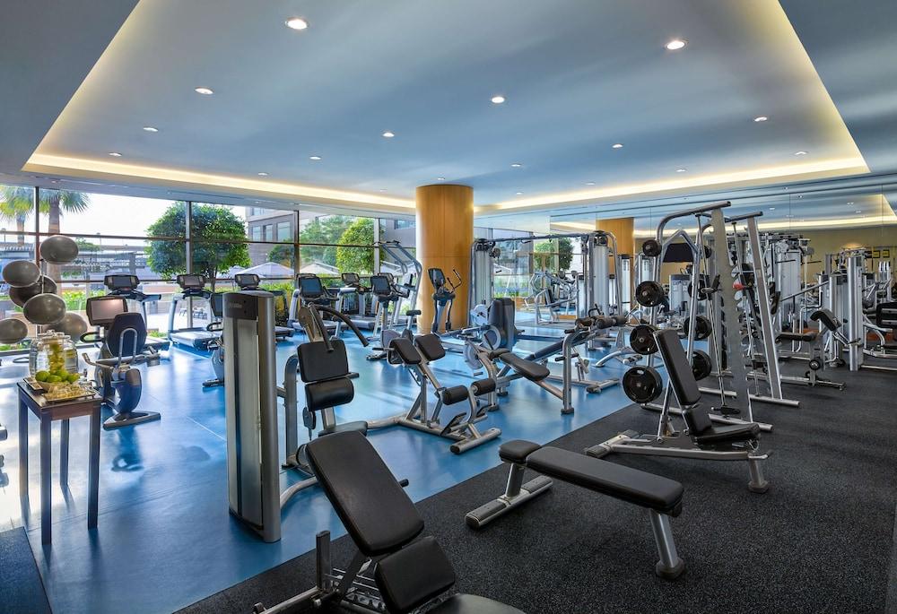Swissotel Al Ghurair — 4
