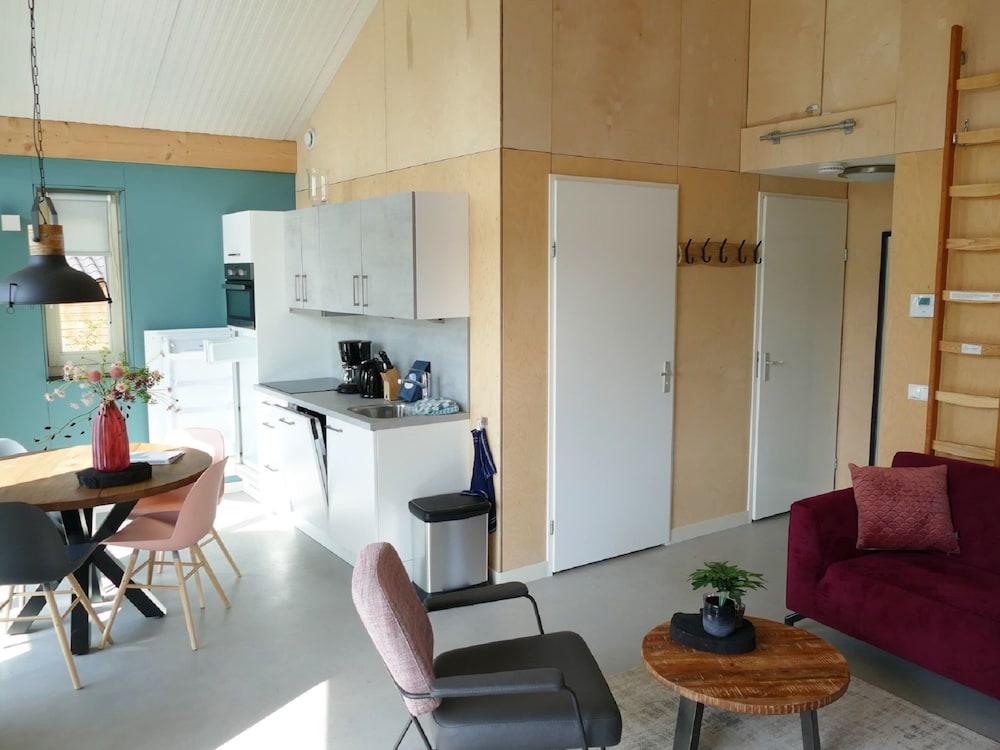 Bungalow With a Terrace Near the Sneekermeer — 8