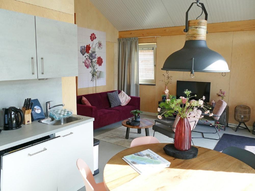 Bungalow With a Terrace Near the Sneekermeer — 7