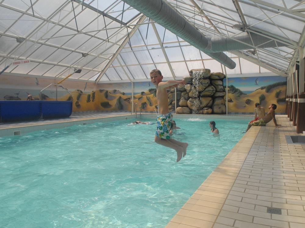 Nice Villa in Sumar With Shared Pool — 3