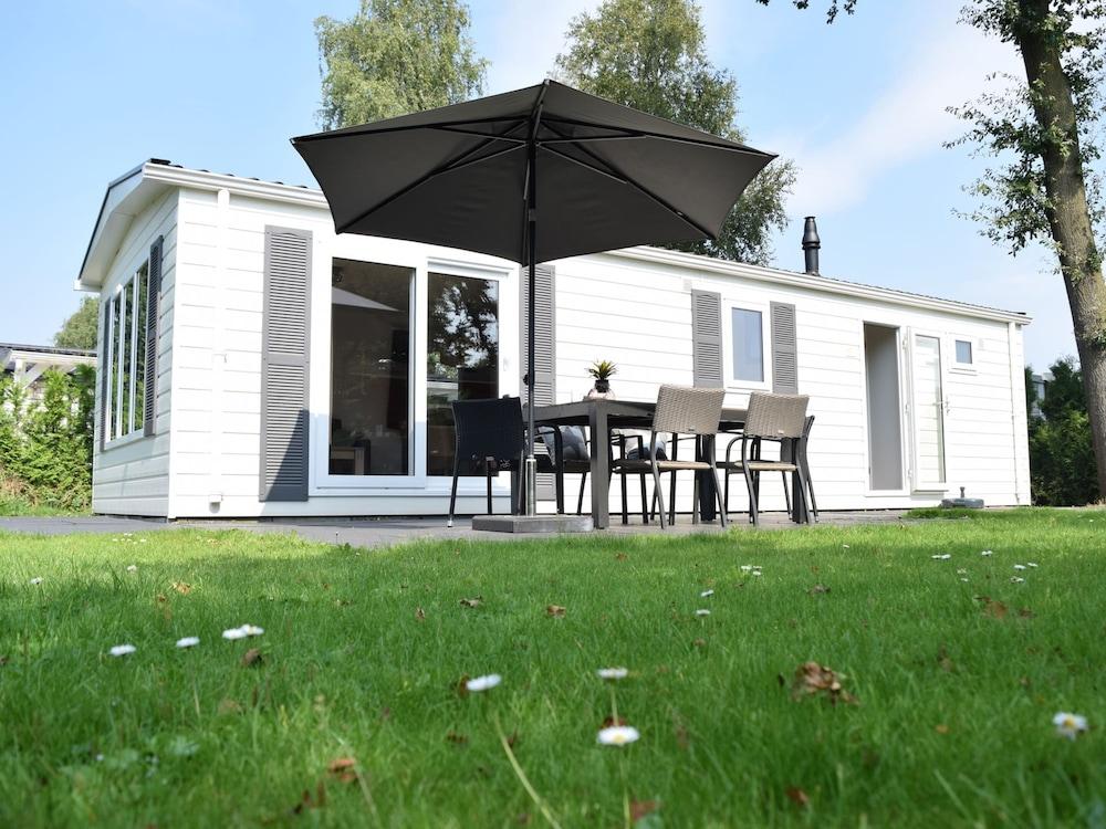 Chalet With Terrace Near the Veluwe