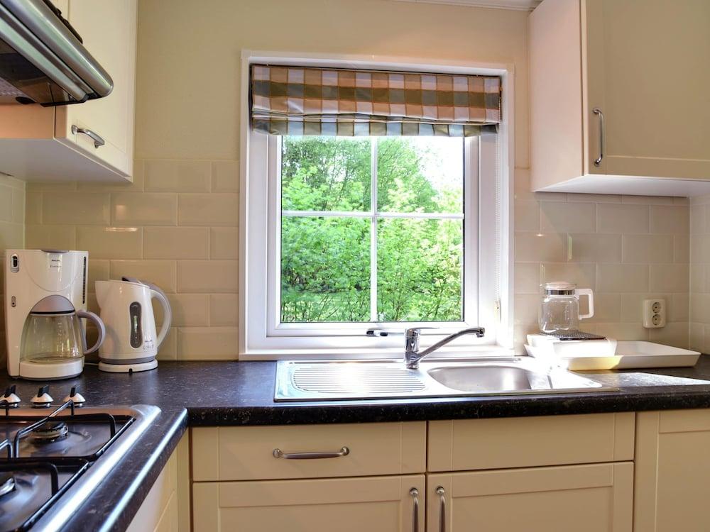 Cozy Holiday Home with Dishwasher near Zwolle — 8