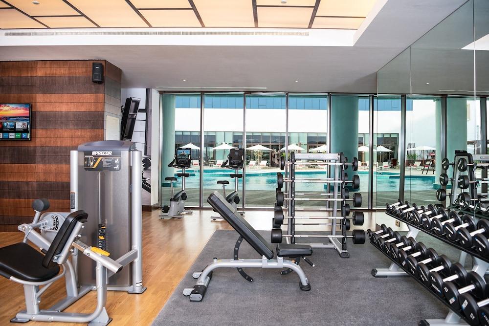 Al Jaddaf Rotana Suite Hotel — 5