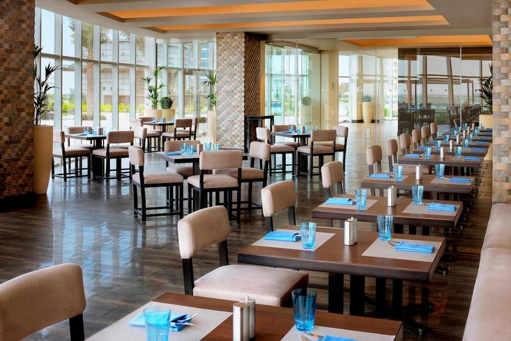 JW Marriott Marquis Hotel Dubai — 4