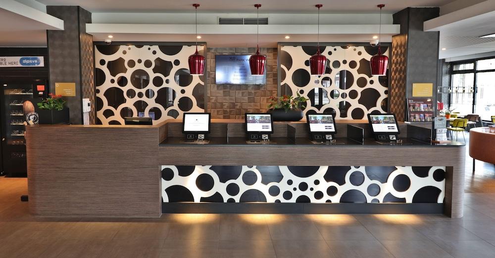 Xo Hotels Park West — 8
