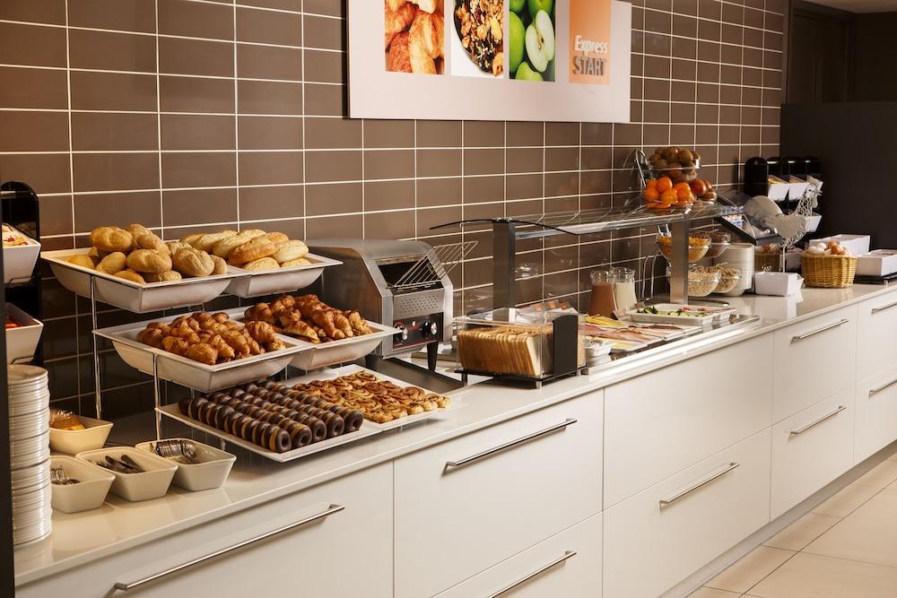 Holiday Inn Express The Hague - Parliament, an IHG Hotel — 5