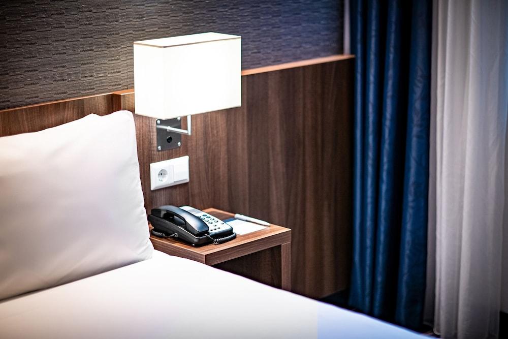 Holiday Inn Express The Hague - Parliament, an IHG Hotel — 3