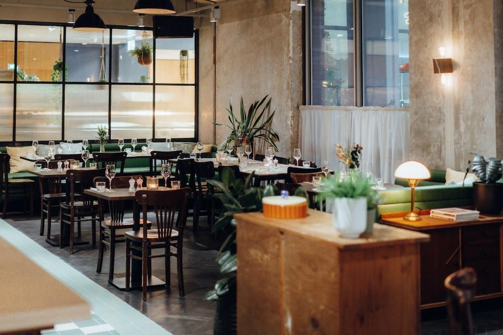 Amsterdam ID Aparthotel — 5