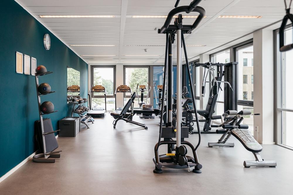 Amsterdam ID Aparthotel — 3