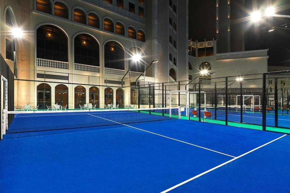 The Ritz-Carlton Abu Dhabi, Grand Canal — 5
