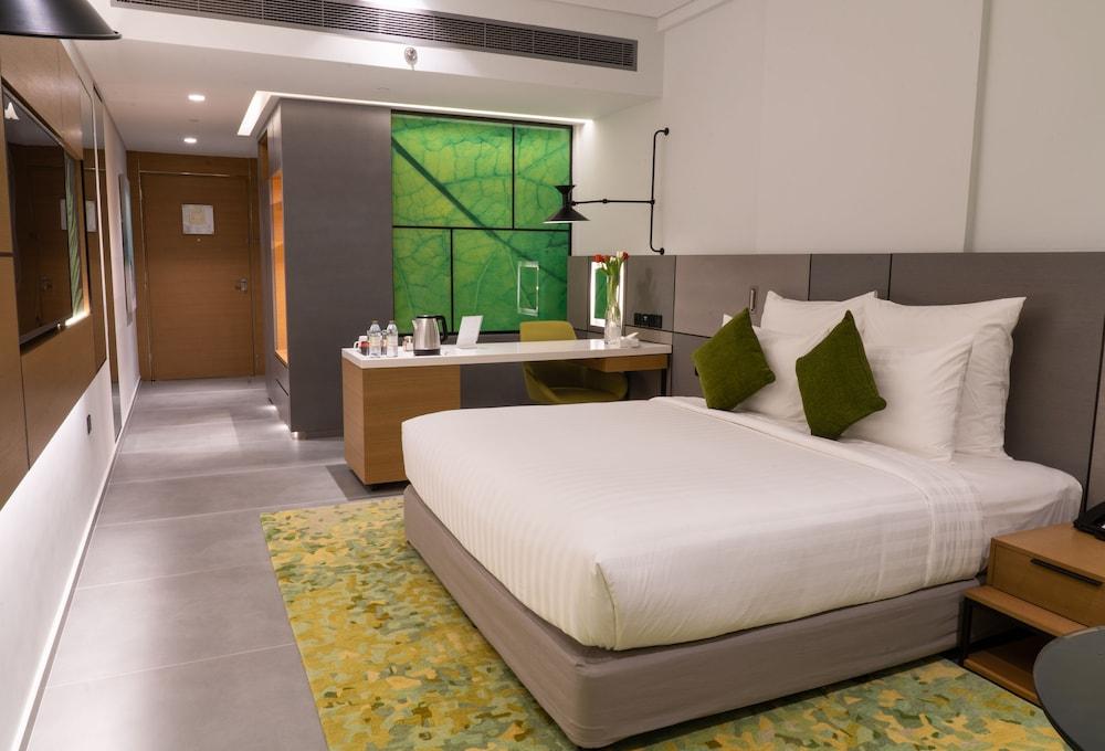 Al Khoory Courtyard Hotel — 3