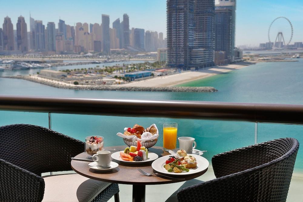 Marriott Resort Palm Jumeirah, Dubai — 9