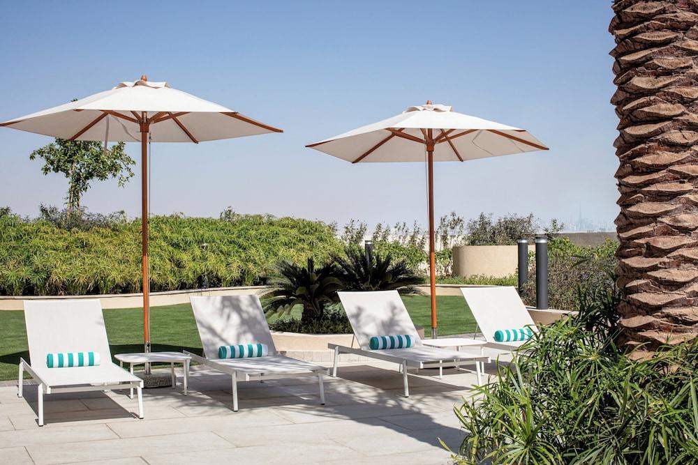 Holiday Inn Hotel & Suites Dubai Science Park, an IHG Hotel — 3