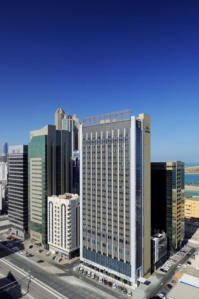 Southern Sun Abu Dhabi — 10