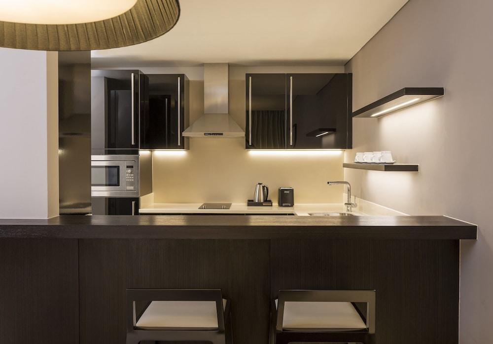 Sheraton Grand Hotel, Dubai — 3