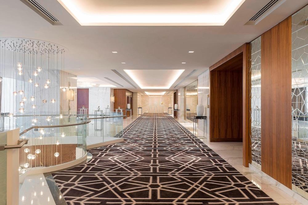 Sheraton Grand Hotel, Dubai — 10