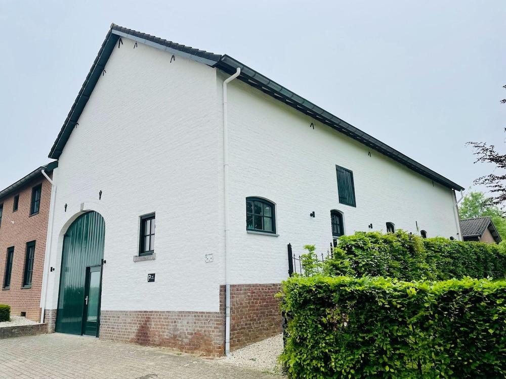 Attractive Apartment in South Limburg — 1