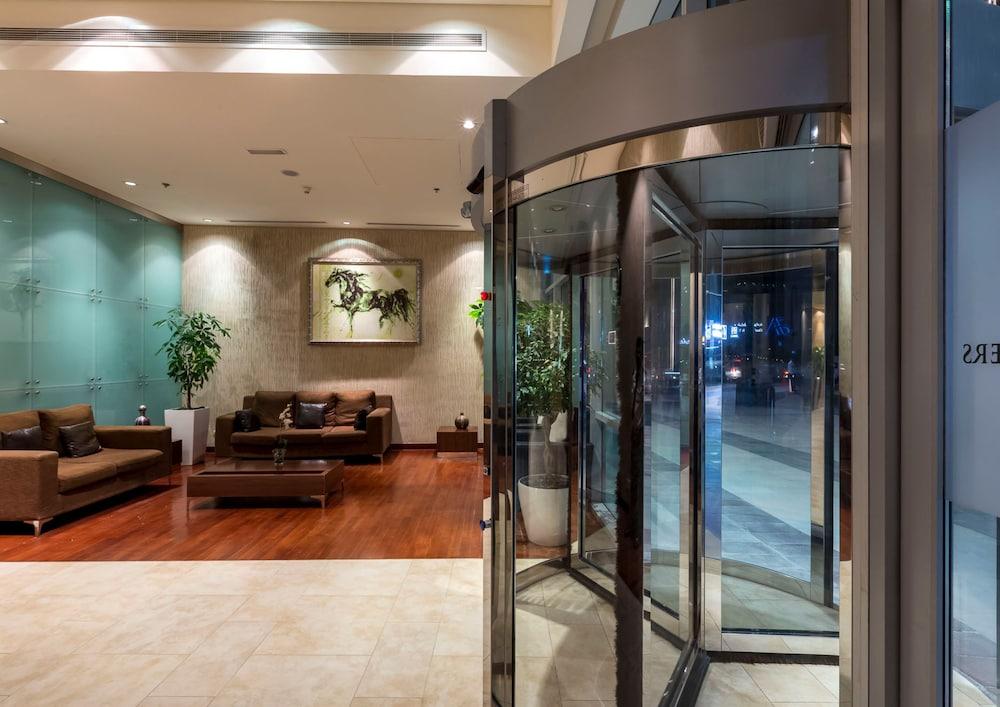 JBR - Al Fattan Sea View 48th floor - Free Beach Resorts Access! — 7