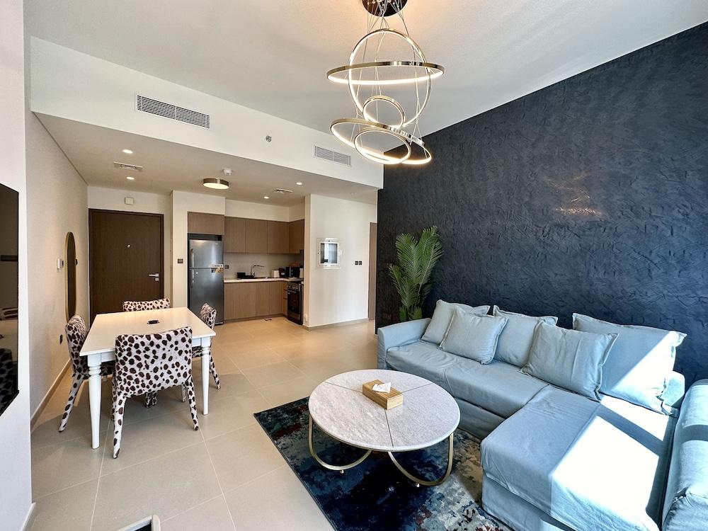 LuxBnB Dubai Opera Act-1 Boulevard Views — 5