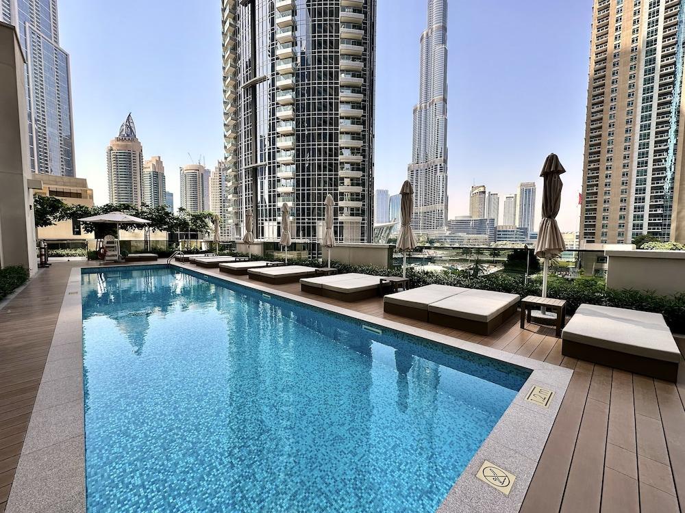 LuxBnB Dubai Opera Act-1 Boulevard Views — 1