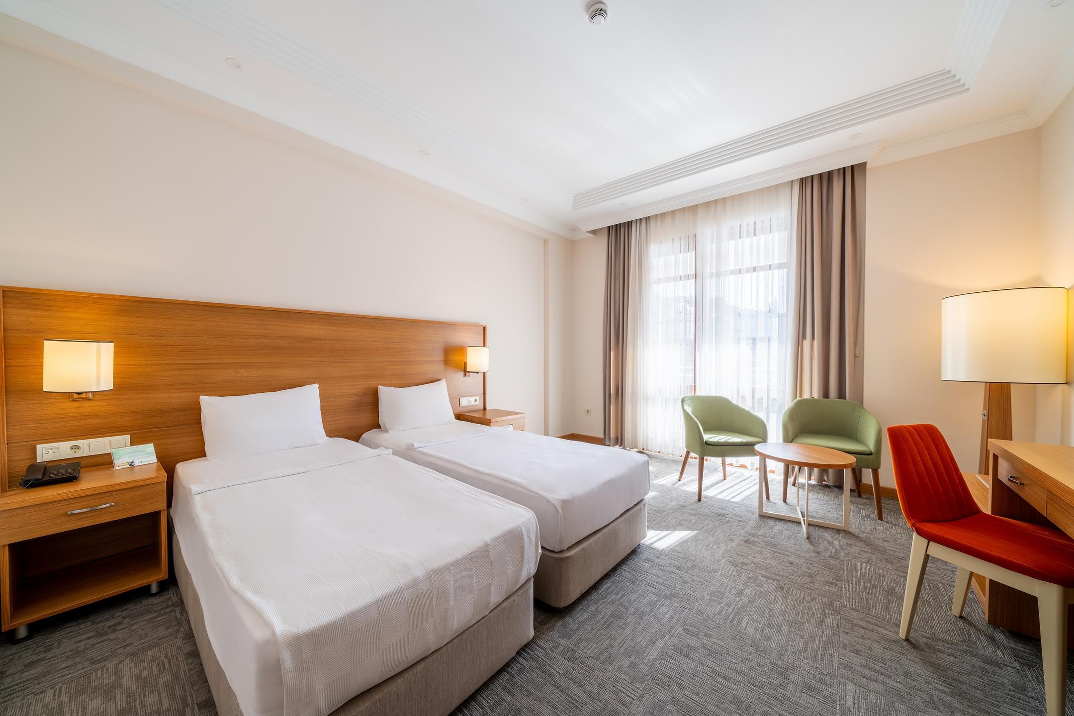 Club Marma Hotel — 3
