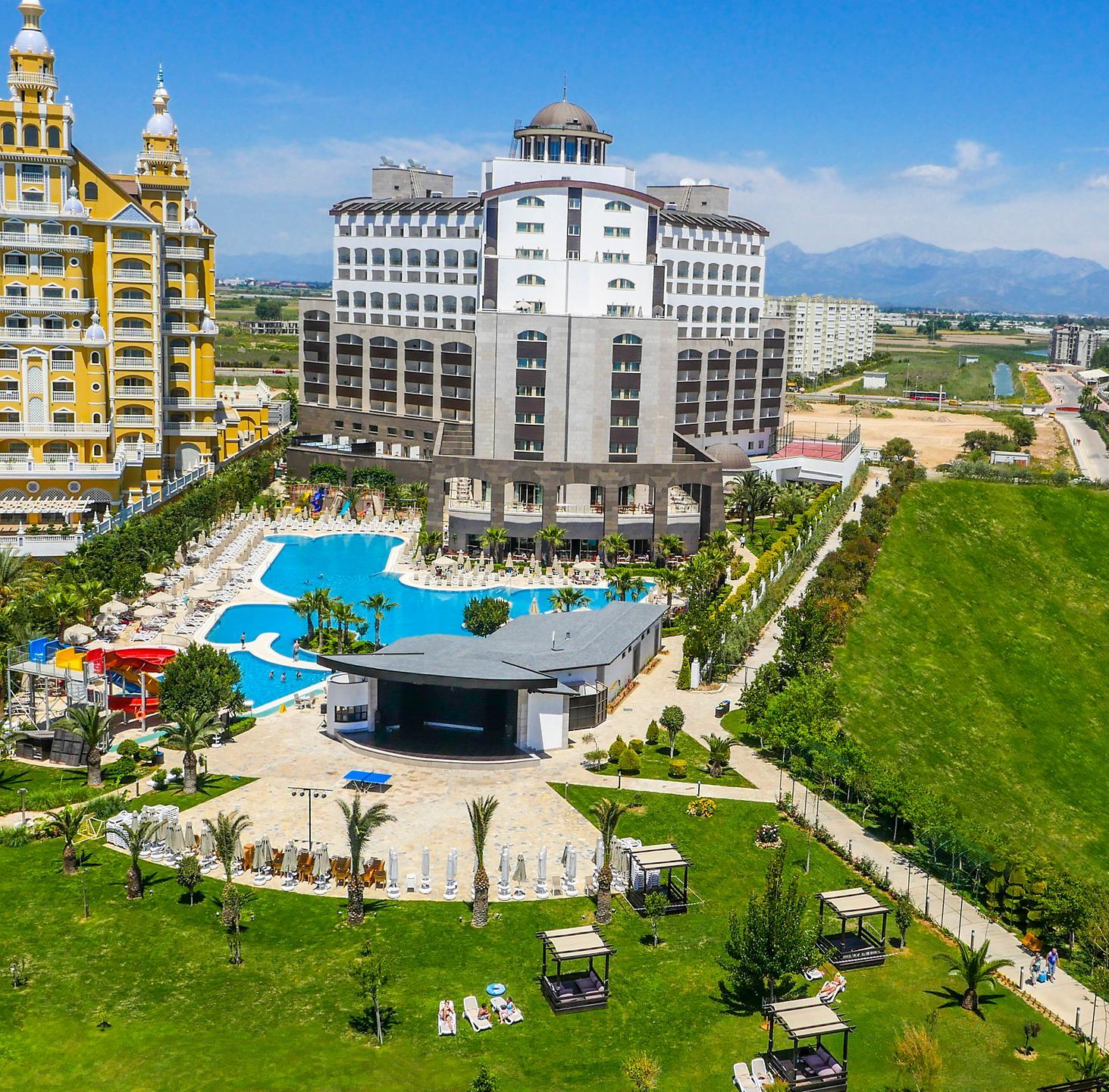 Melas Lara Hotel — 1
