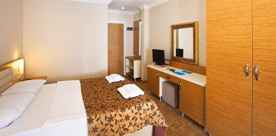 Bitez Risa Hotel — 9
