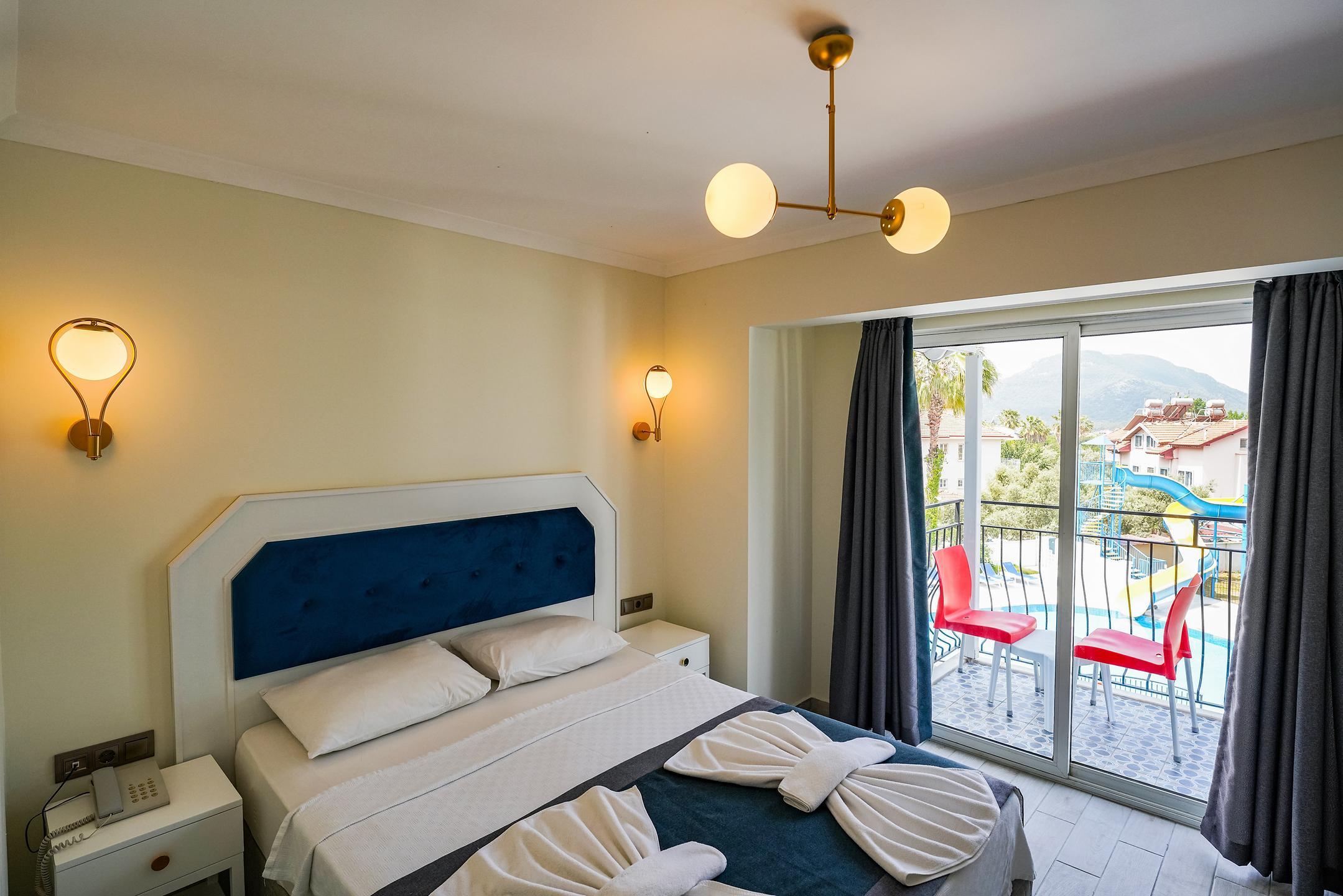 Blue Pearl Hotel — 4