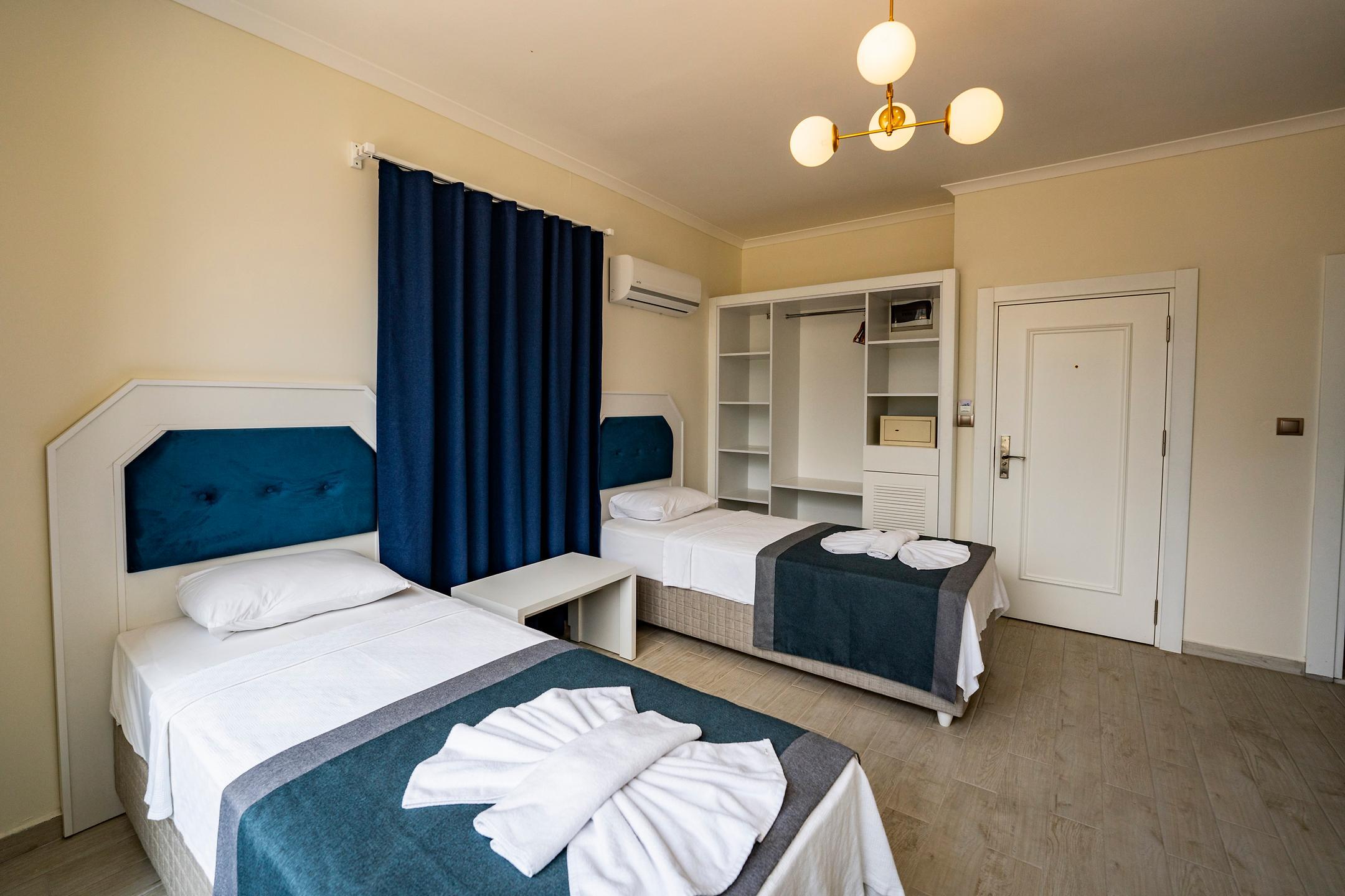 Blue Pearl Hotel — 7