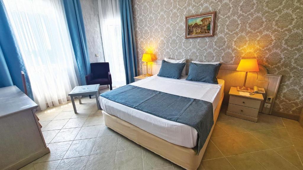 X Life Hotels — 3