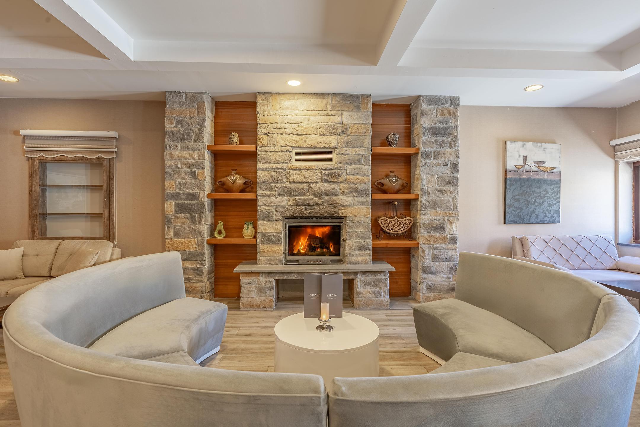 Mirada Del Monte — 7