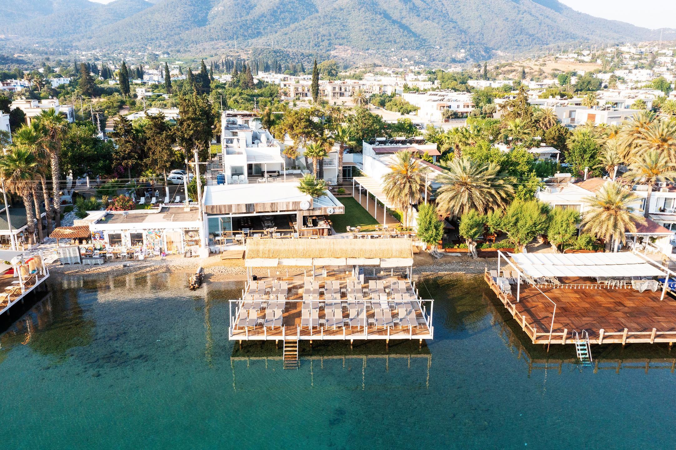 Babana Hotel — 10