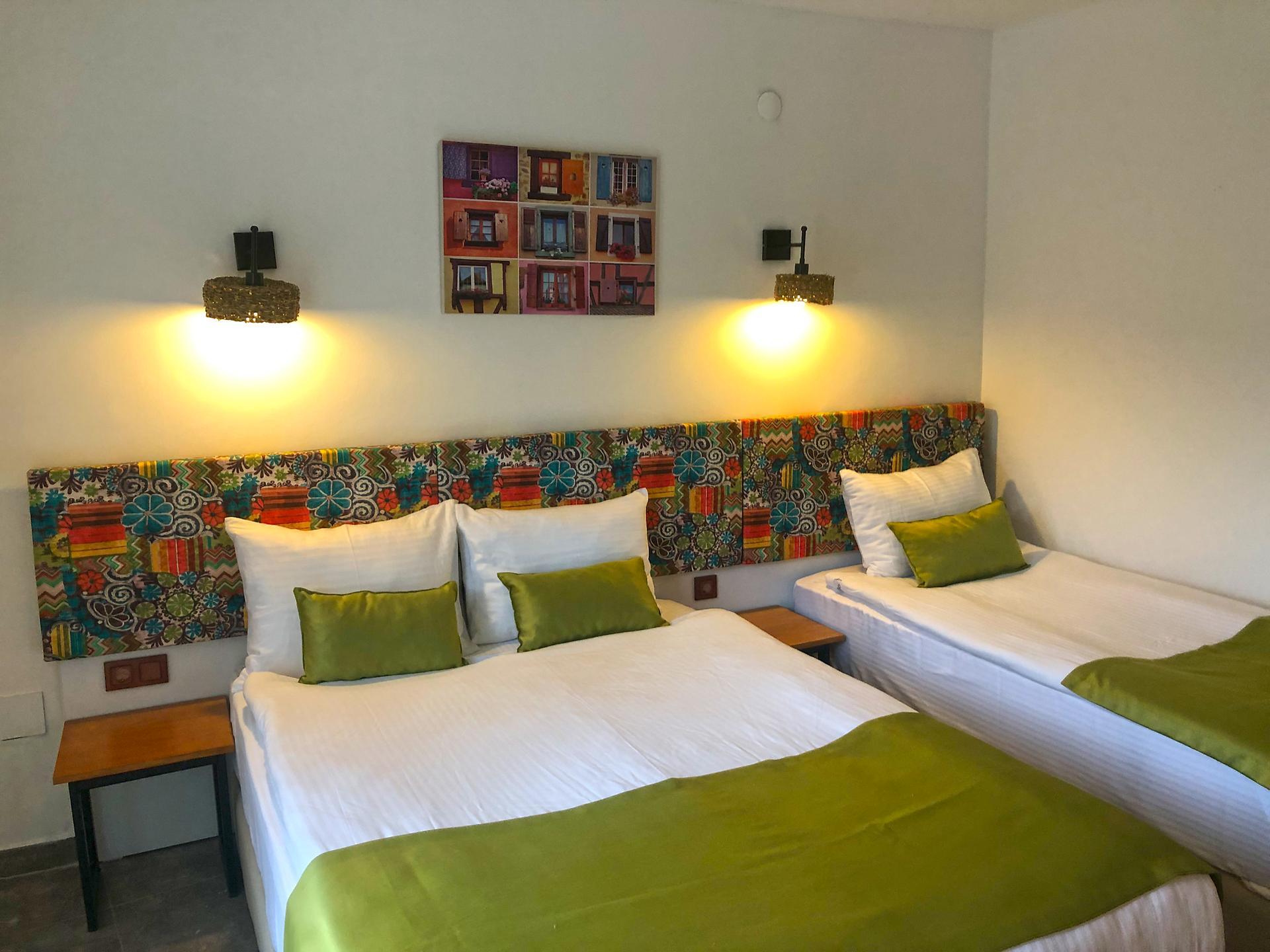 Butikhan Beach Hotel — 2