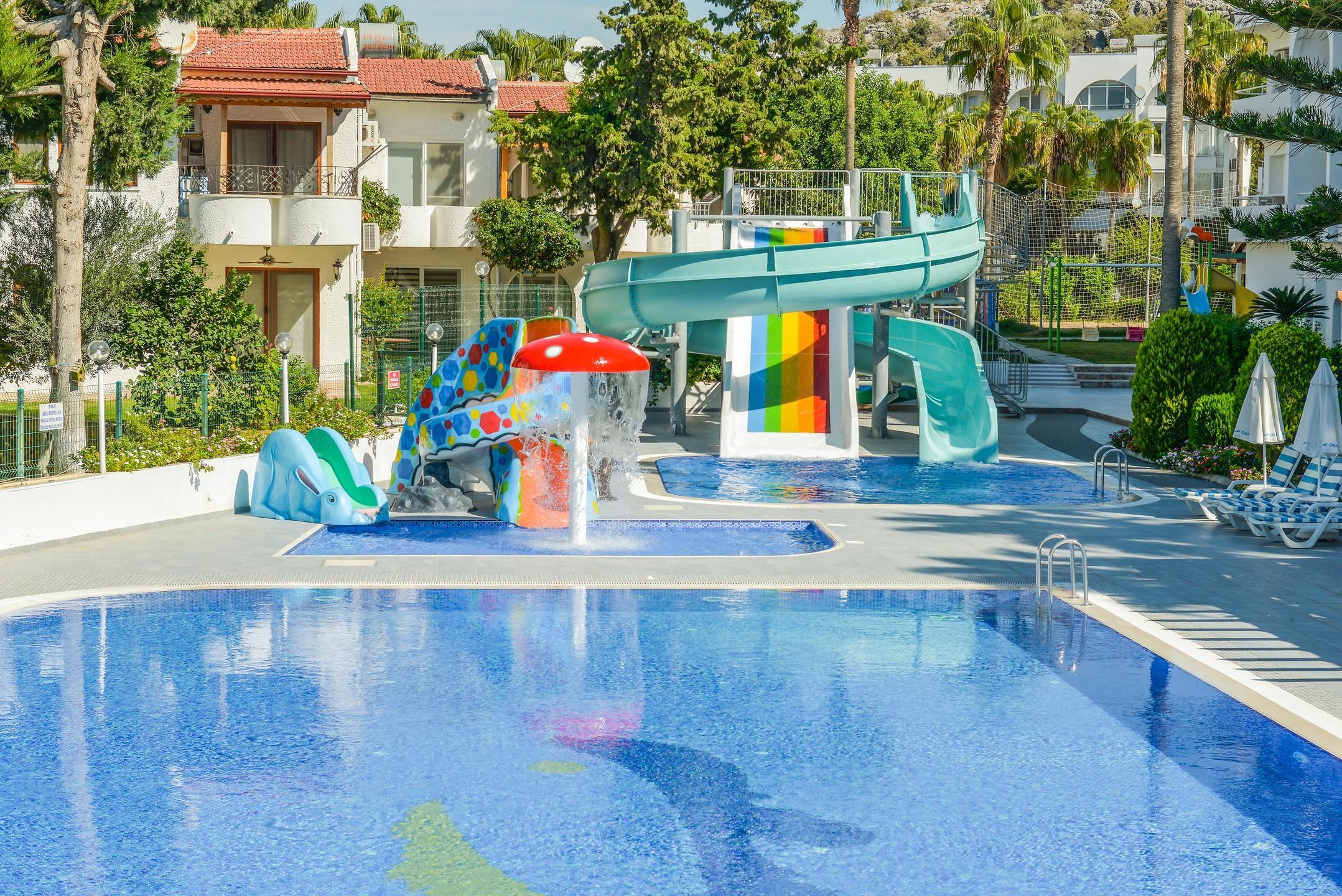 Altınorfoz Hotel — 9
