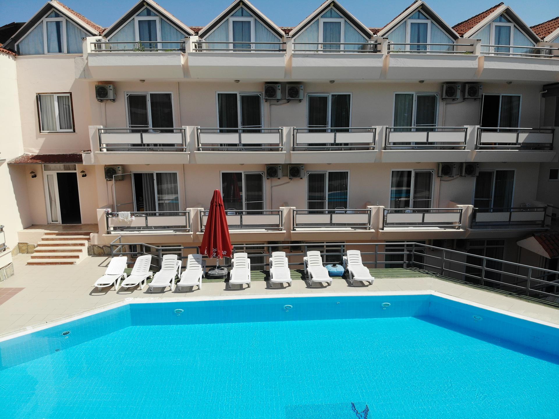 Villa Lycus — 5