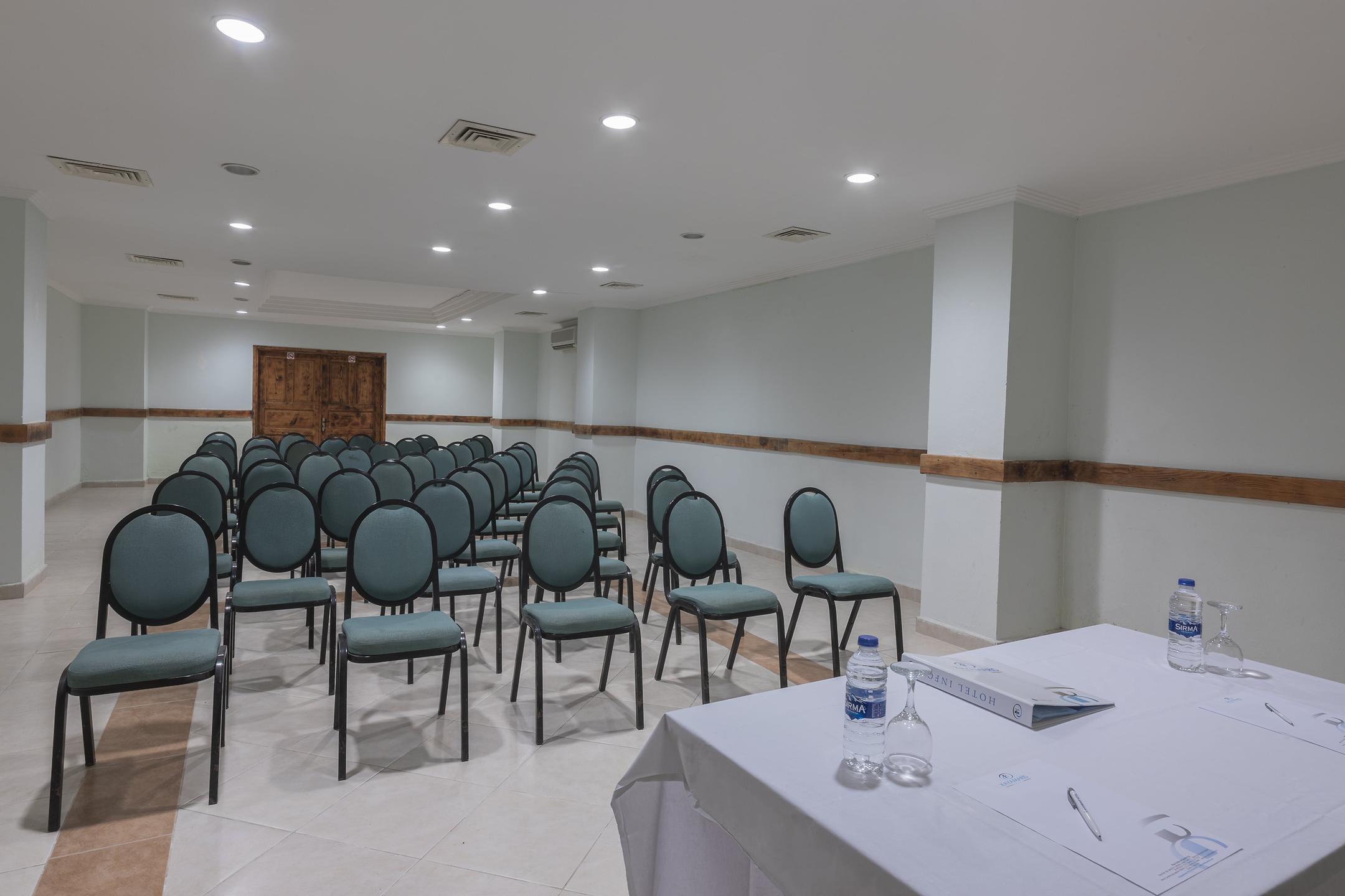 K Maris Hotel — 5