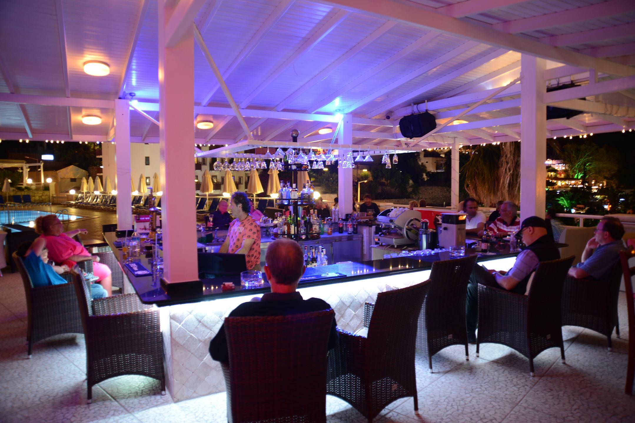 Pırat Hotel — 4