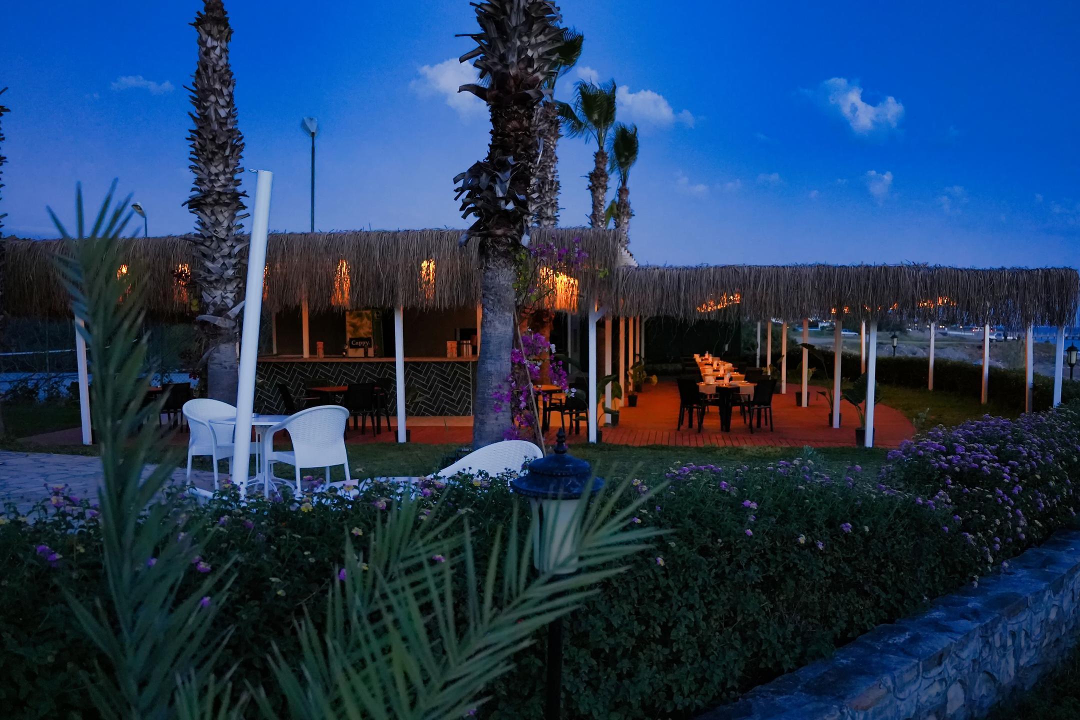 Club Aqua Plaza — 2