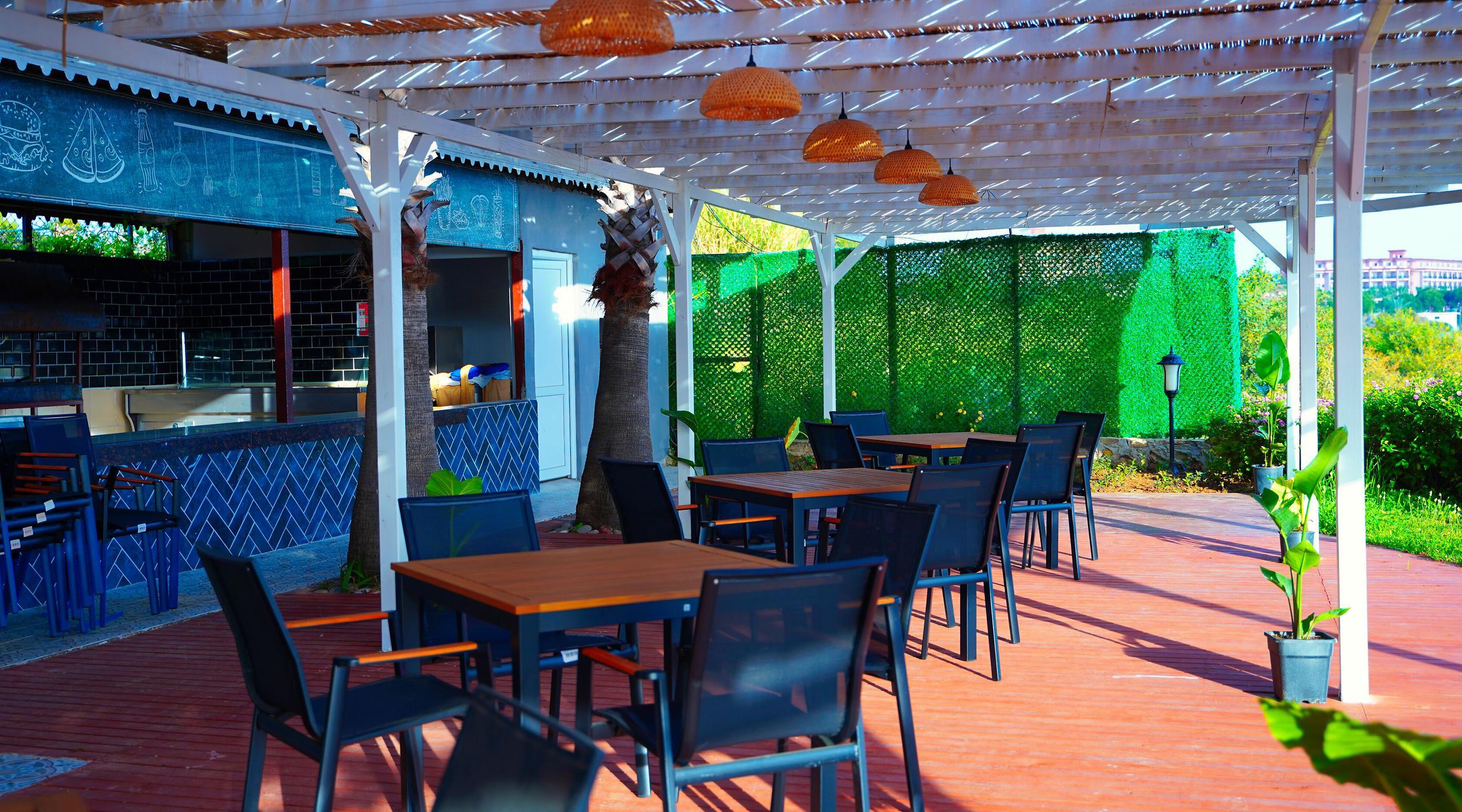 Club Aqua Plaza — 3