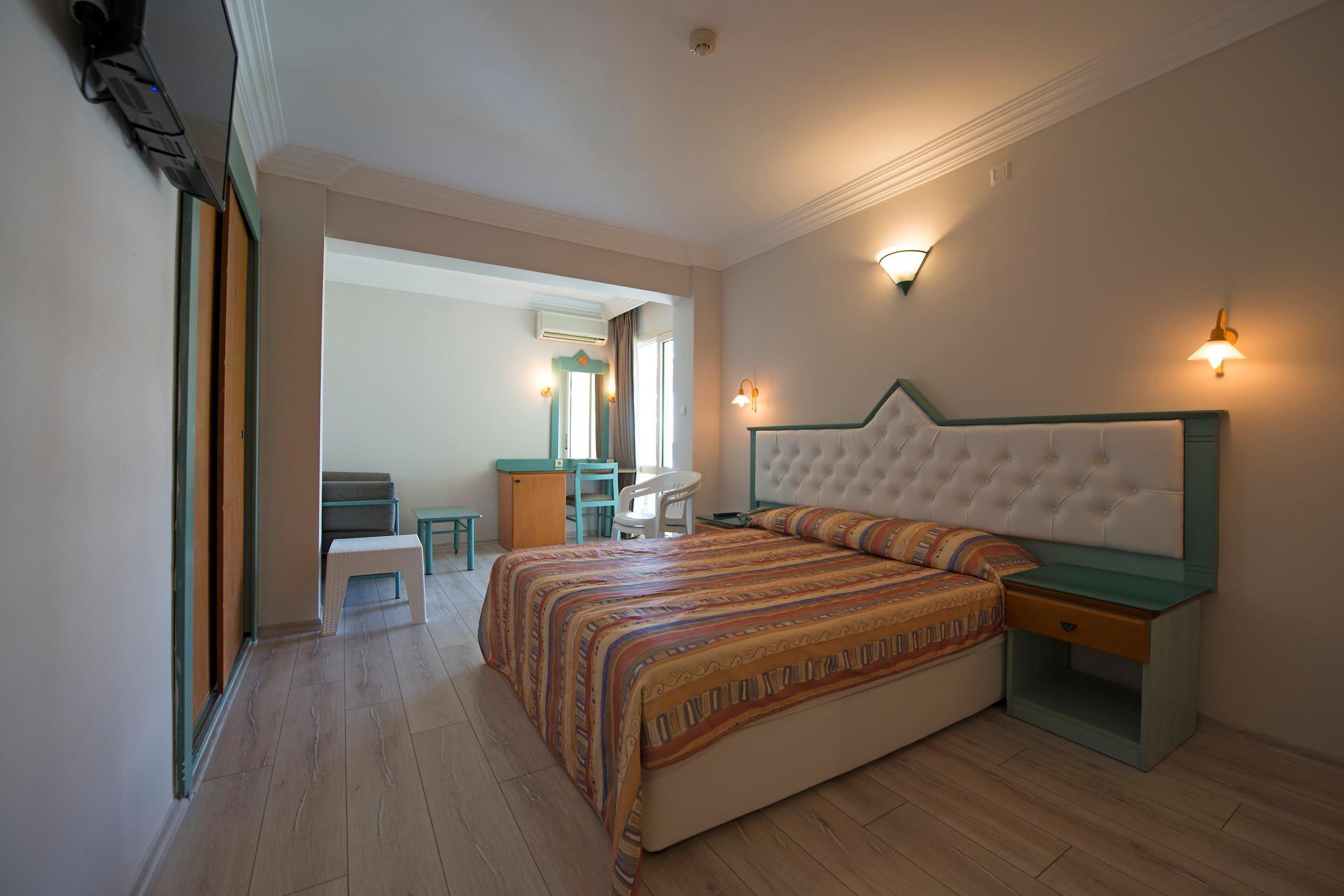 Flamingo Otel — 3