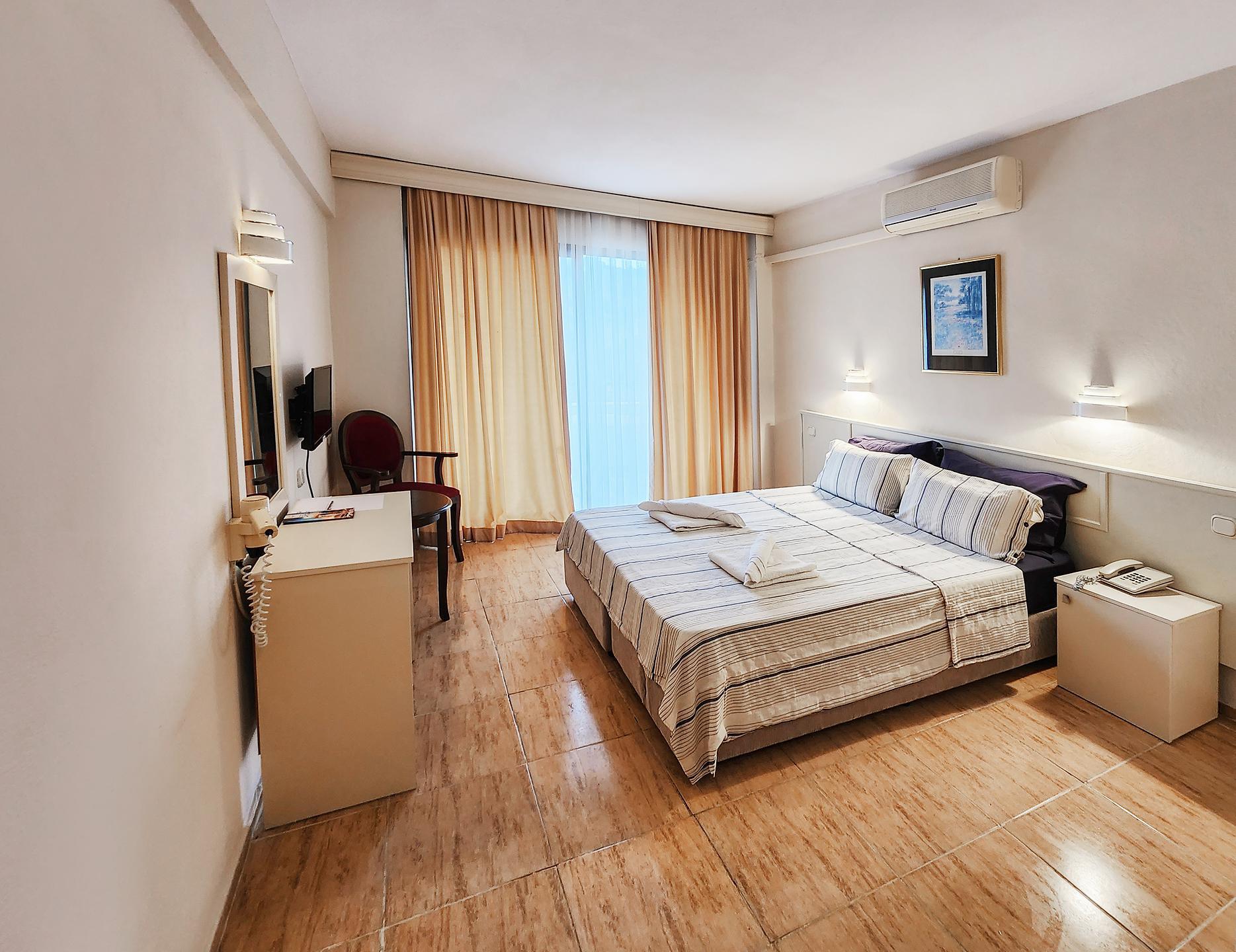 Verano Hotel — 2
