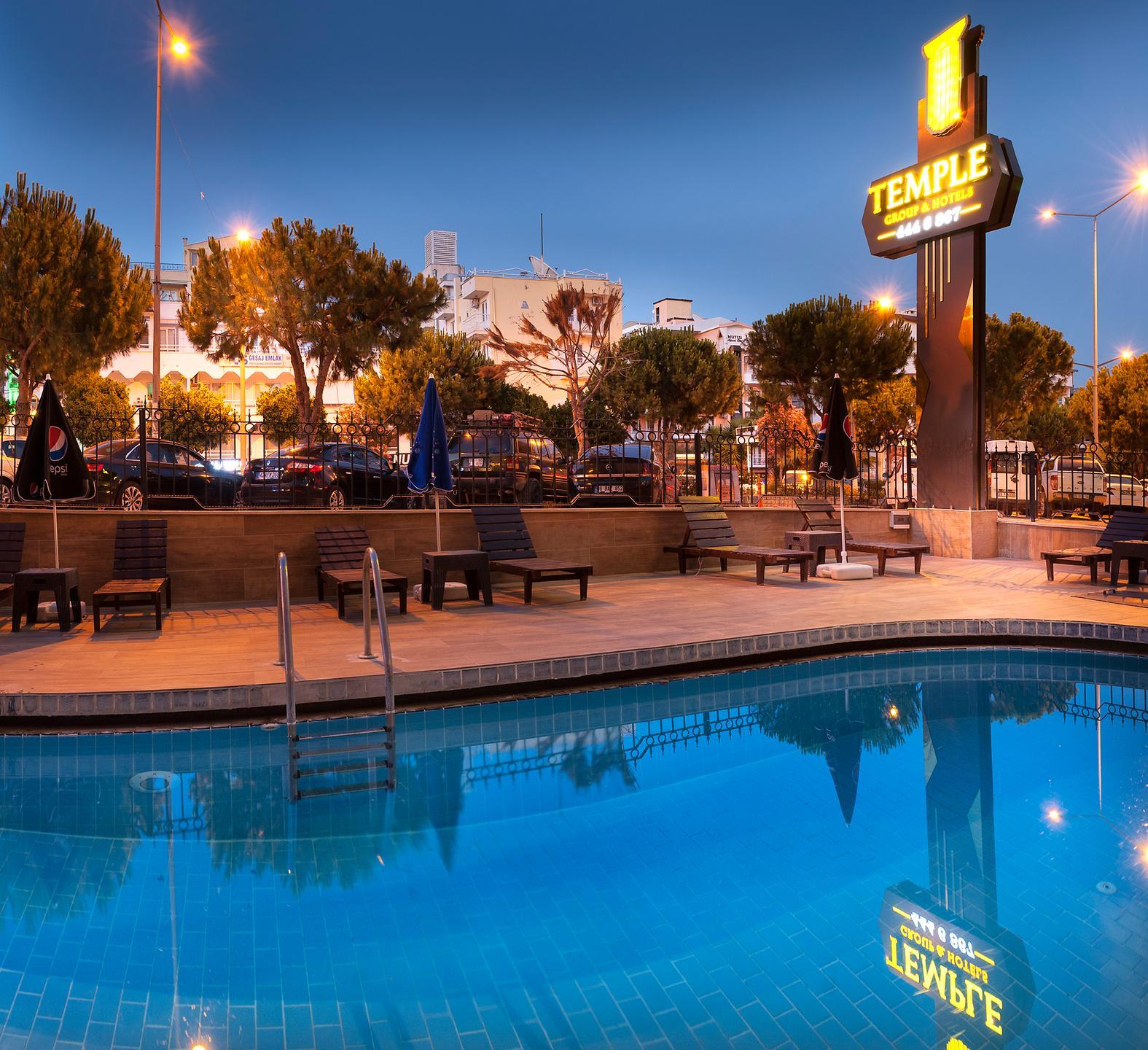 Temple Hotel — 7