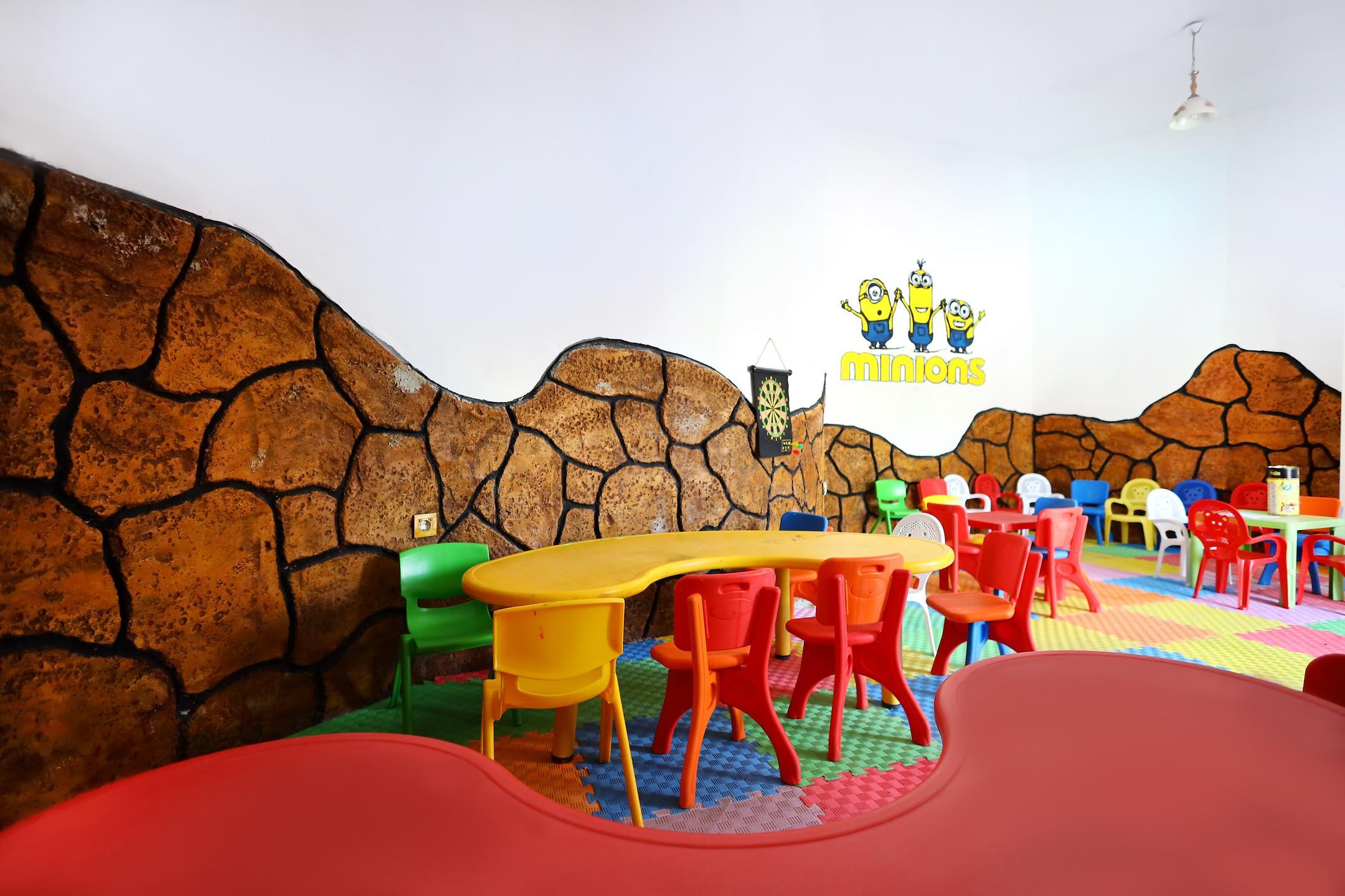 Nova Park Hotel — 10