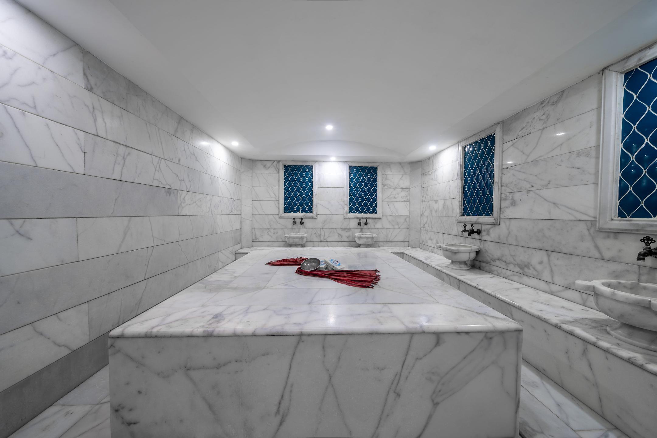 Julian Club Hotel — 9