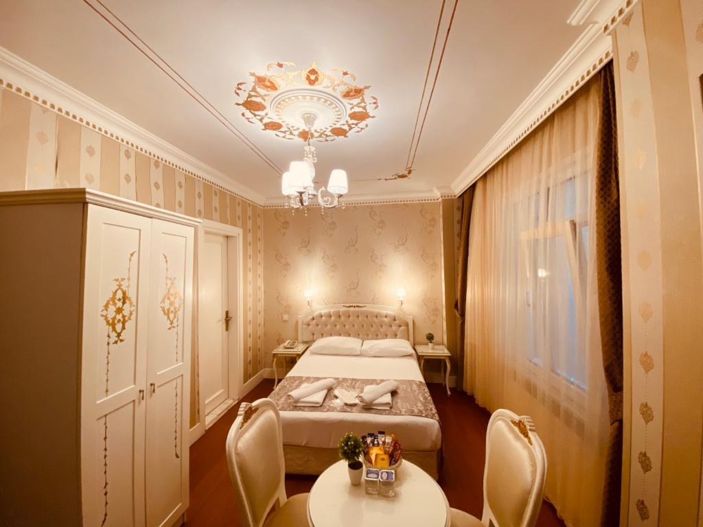Alyon Hotel Taksim — 8