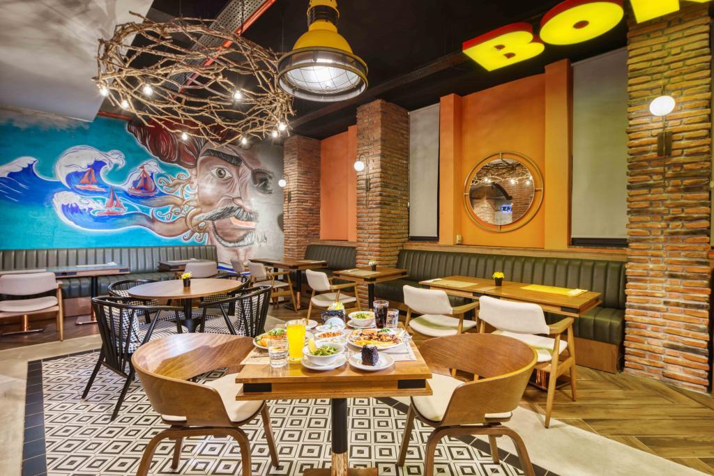 Afflon Hotels Loft City — 7
