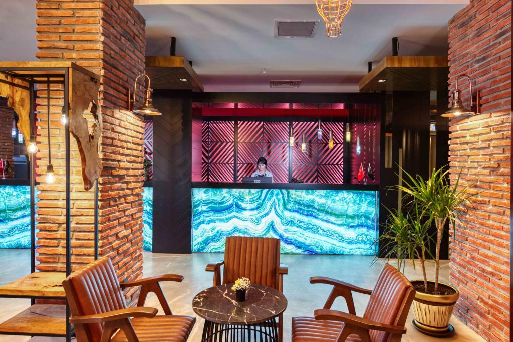 Afflon Hotels Loft City — 4